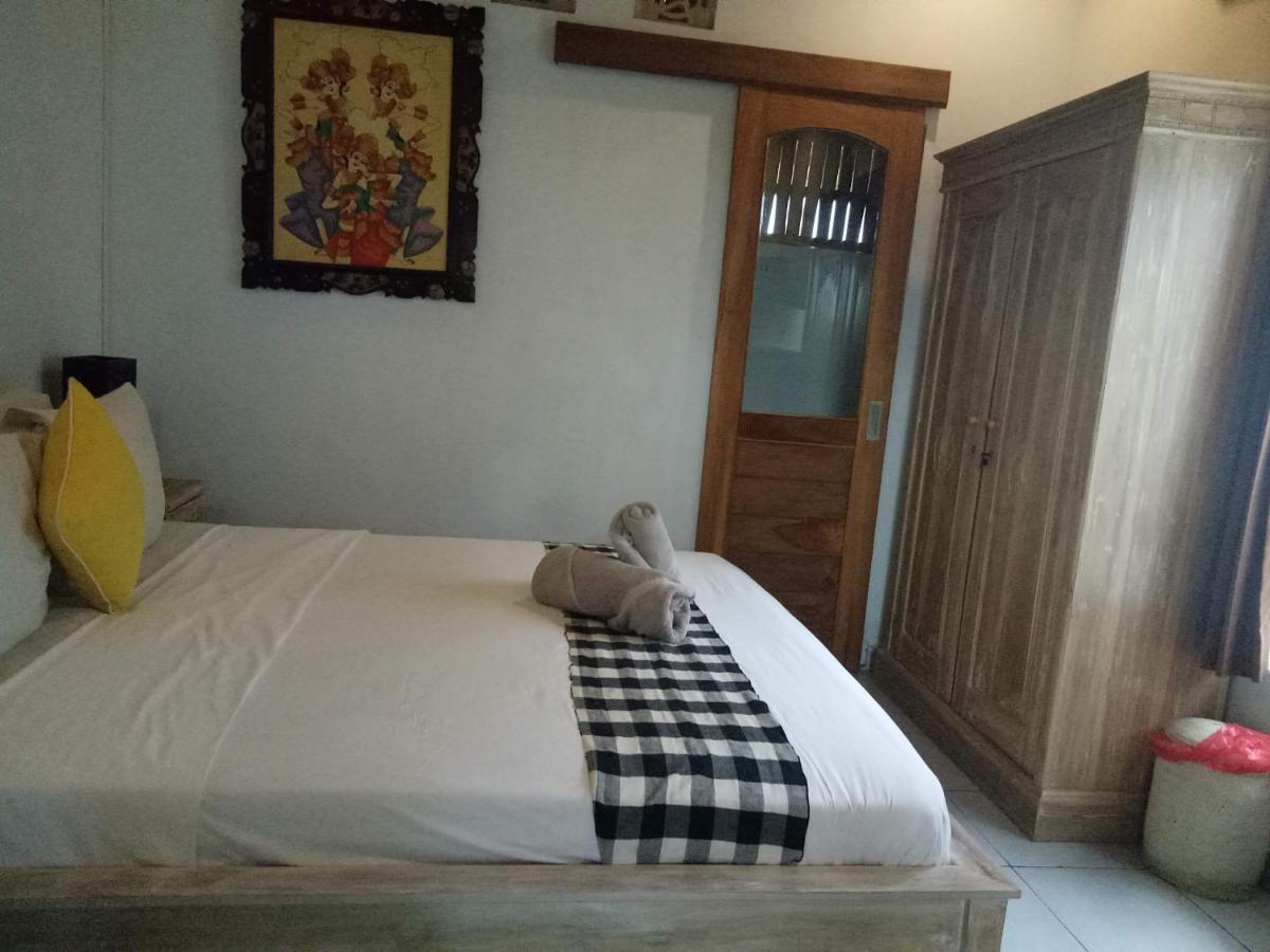 Candra Surf Homestay Canggu  Exterior photo